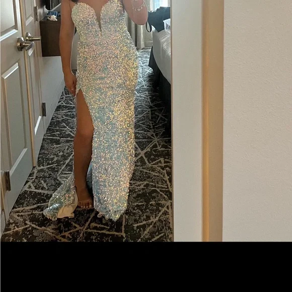 Dresses | Prom Dress Only Worn Once Very Beautiful | Poshmark